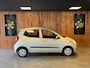 Hyundai i10 1.2 Plus / Airco / Parkeersensoren / NAP / Aux / Elektrische ramen voor / Radio
