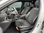 Mercedes-Benz A-klasse 250 e AMG Line 18''/SOH 100%/Panoramadak/Memory L&R/Trekhaak/Dodehoek/Keyless/Adaptieve cruise/Alarm/Sfeerverlichting/Camera/Apple Carplay & Android Auto