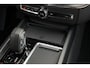Volvo XC60 T6 Plug-in hybrid AWD Core Business Edition | Harman Kardon Geluidsinstallatie | Stuurwiel Verwarmbaar | Stoelen voor/achter verwarmbaar | 360 Graden Camera | Adaptieve Cruise Control | Pilot Assist | Extra getinte ramen achter | 21'' Lichtmetalen velgen
