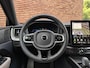 Volvo XC60 T6 Plug-in hybrid AWD Core Business Edition | Harman Kardon Geluidsinstallatie | Stuurwiel Verwarmbaar | Stoelen voor/achter verwarmbaar | 360 Graden Camera | Adaptieve Cruise Control | Pilot Assist | Extra getinte ramen achter | 21'' Lichtmetalen velgen