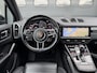 Porsche Cayenne 3.0 Sport Chrono | Panoramadak | 360* Camera | Bose | Stoelventilatie/Verwarming | 21 Inch Lichtmetalen Velgen |