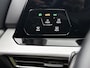 Volkswagen Golf 1.0 TSI Life 110 PK | Stoel/Stuur- Verwarming | Apple Carplay/Android Auto | parkeersensor voor en achter | Cruise control adaptief | airco (automatisch) |