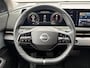Nissan Ariya Evolve 91 kWh / SOH 99% / Stoelverwarming voor en achter / Schuif-kantel dak / Stoelventilatie / Stuurverwarming / 100% dealer onderhouden / Elektrisch verstelbare stoelen met geheugen / Elektrische achterklep / Adaptieve cruise control / Apple Carplay/Android Auto /