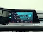 Volkswagen Golf 1.5 eTSI R-Line Business | Automaat | Schuif/Kanteldak | Standkachel | Stoelverwarming | Camera | Adaptieve Cruise | Apple Carplay / Android Auto | Achterbankverwarming |