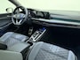 Volkswagen Golf 1.5 eTSI R-Line Business | Automaat | Schuif/Kanteldak | Standkachel | Stoelverwarming | Camera | Adaptieve Cruise | Apple Carplay / Android Auto | Achterbankverwarming |