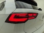 Volkswagen Golf 1.5 eTSI R-Line Business | Automaat | Schuif/Kanteldak | Standkachel | Stoelverwarming | Camera | Adaptieve Cruise | Apple Carplay / Android Auto | Achterbankverwarming |