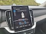 Volvo XC90 T8 Plug-in hybrid AWD Ultra Dark | Luchtvering | Trekhaak | Massagestoelen | Bowers & Wilkins |