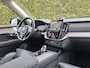 Volvo XC90 T8 Plug-in hybrid AWD Ultra Dark | Luchtvering | Trekhaak | Massagestoelen | Bowers & Wilkins |