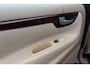 Volvo V70 2.4 Comfort Line | Nieuw APK | Automaat | Stoelverwarming | Climate control | Cruise control | Onderhouden V70!