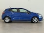 Renault Clio 1.6 E-Tech Hybrid 145 Equilibre | Cruise Control | Airco | Apple Carplay & Android Auto | Licht- en Regensensor