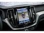 Volvo XC60 2.0 T8 Plug-in hybrid AWD Plus Bright Volvo XC60 2.0 Recharge T8 AWD Plus Bright | Long Range | Trekhaak | Harman Kardon | 360 Camera | Stoel en Stuurverwarming | BLIS | Donker Glas |