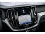 Volvo XC60 2.0 T8 Plug-in hybrid AWD Plus Bright Volvo XC60 2.0 Recharge T8 AWD Plus Bright | Long Range | Trekhaak | Harman Kardon | 360 Camera | Stoel en Stuurverwarming | BLIS | Donker Glas |