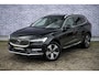 Volvo XC60 2.0 T8 Plug-in hybrid AWD Plus Bright Volvo XC60 2.0 Recharge T8 AWD Plus Bright | Long Range | Trekhaak | Harman Kardon | 360 Camera | Stoel en Stuurverwarming | BLIS | Donker Glas |