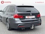 BMW 3-Serie Touring 320i High Executive M-Sport Trekhaak Panoramadak Head-Up NL Auto! | Apple CarPlay | Hifi | Leer | Achteruitrijcamera | DAB