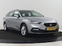 SEAT Leon Sportstourer 1.0 eTSI FR Business | Cruise control | Camera | Park assist | Carplay | Sfeerverlichting | Trekhaak | Full LED | Climate control