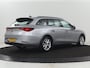 SEAT Leon Sportstourer 1.0 eTSI FR Business | Cruise control | Camera | Park assist | Carplay | Sfeerverlichting | Trekhaak | Full LED | Climate control