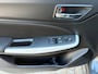 Suzuki Swift 1.2 90PK Select *stoelverwarming +camera/navi/lm-velgen*