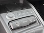 Kia Stonic 1.0 T-GDi MHEV ExecutiveLine | Dodehoekassistentie | Regensensor | Draadloze oplader voor smartphone | LED-koplampen |