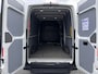 MAN e-TGE eTGE Basis 36 kWh L3 H3 (2-Fase) {Soh-88%} Aut. *HEATPUMP | NAVI-FULLMAP | AIRCO | CRUISE | 3-PERS | CAMERA | HEATED-ERGO-SEATS | PDC | DAB | WIFI | FULL-LED | CCS-FASTLOADER*