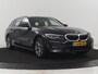 BMW 3-Serie Touring 330e Business Edition Plus | SOH 88,3% | Leder | Stoelverwarming | | Carplay | Navigatie | Park assist | Sfeerverlichting | Elektrische achterklep