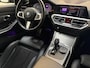 BMW 3-Serie Touring 318i High Executive M-pakket Panoramadak Trekhaak HUD