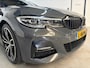 BMW 3-Serie Touring 318i High Executive M-pakket Panoramadak Trekhaak HUD