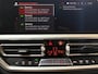 BMW 3-Serie Touring 318i High Executive M-pakket Panoramadak Trekhaak HUD