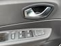 Renault Captur 1.3 TCe 150PK Intens AUTOMAAT * parkeersensoren voor/achter+ camera + speciale kleur*