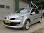 Renault Clio 1.6-16V RIP CURL