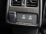 Renault Captur E-Tech full hybrid 160pk esprit Alpine | Elektrisch verstelbare bestuurderstoel | Stoel en stuurverwarming | Dodehoek detectie | Rondomzicht camera |