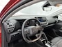 Citroën E-C4 You 50 kWh 136pk | Navigatie via Apple Carplay / Android Auto | Achteruitrijcamera | Climate Control | Cruise Control | Parkeersensoren | DAB+ radio | Armsteun | Stof/kunstlederen comfortstoelen | Volledig digitaal instrumentenpaneel | Adaptief demping systeem | 18” lichtmetalen velgen |