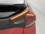 Citroën E-C4 You 50 kWh 136pk | Navigatie via Apple Carplay / Android Auto | Achteruitrijcamera | Climate Control | Cruise Control | Parkeersensoren | DAB+ radio | Armsteun | Stof/kunstlederen comfortstoelen | Volledig digitaal instrumentenpaneel | Adaptief demping systeem | 18” lichtmetalen velgen |