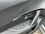 Peugeot 2008 1.2 Turbo 100 PK Allure | Navigatie | Trekhaak 1200 KG | Climate Control | Parkeersensoren | LED Verlichting | Hoge Zitpositie | Dakrails | Cruise Control | 17" Lichtmetalen Velgen |