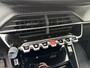 Peugeot 2008 1.2 Turbo 100 PK Allure | Navigatie | Trekhaak 1200 KG | Climate Control | Parkeersensoren | LED Verlichting | Hoge Zitpositie | Dakrails | Cruise Control | 17" Lichtmetalen Velgen |