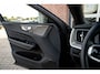 Volvo XC60 2.0 T6 Plug-in Hybrid AWD Ultimate Dark | Panorama | Head-Up | Harman/Kardon | Trekhaak | ACC | Memory | 20' Inch |