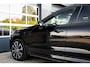 Volvo XC60 2.0 T6 Plug-in Hybrid AWD Ultimate Dark | Panorama | Head-Up | Harman/Kardon | Trekhaak | ACC | Memory | 20' Inch |