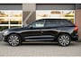 Volvo XC60 2.0 T6 Plug-in Hybrid AWD Ultimate Dark | Panorama | Head-Up | Harman/Kardon | Trekhaak | ACC | Memory | 20' Inch |
