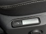 Volkswagen T-Roc 1.0 TSI R-Line Business | Achteruitrijcamera | Parkeersensoren | Parkeerassistent | ArtVelours | Stoelmassage | Stoelverwarming | LED Koplampen | Navigatie Discover Media | Apple Carplay | Android Auto | Privacy Glas | Two-Tone |