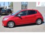 Peugeot 208 1.2 PureTech Style Pack Navigatie/Airco/Parkeersensoren achter/Cruise control MEENEEMPRIJS/HANDELSPRIJS/EXPORTPRIJS 11-04-2027