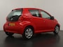 Toyota Aygo 1.0-12V + | Weinig Km's | Dealer onderhouden | 5-Deurs |