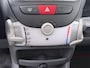 Toyota Aygo 1.0-12V + | Weinig Km's | Dealer onderhouden | 5-Deurs |