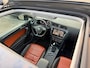 Volkswagen Tiguan 2.0 TSI 4Motion Highline|Pano|Camera|Trekhaak|Heaad Up|Stoelverwarming|leder|Nap
