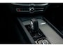 Volvo XC60 T6 Plug-in Hybrid AWD | Panorama | Memory | Leder | Camera | Stuurverw. | Stoelverw V + A |
