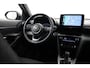 Toyota Yaris Cross 1.5 Hybrid Dynamic | Dodehoek detectie | Parkeersensoren voor/achter | Apple Carplay / Android Auto | Stoel-/stuurverwarming | Adaptive Cruise | Full LED | Keyless | Clima | Camera | 17 inch | ALL SEASON