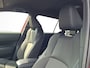 Toyota Corolla Cross 2.0 High Power Hybrid First Edition | Dealer onderhouden | Half Lederen bekleding | Stoelverwarming | Dodehoek detectie | Parkeersensoren voor+achter | Elektrische Achterklep | Navigatie | Apple CarPlay/Android Auto | Cruise Co