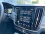 Volvo V90 2.0 T4 Momentum | Pilot Assist | BLIS | Memory | Leder | Standkachel | Stoel- & stuurverwarming | CarPlay |