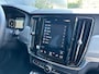 Volvo V90 2.0 T4 Momentum | Pilot Assist | BLIS | Memory | Leder | Standkachel | Stoel- & stuurverwarming | CarPlay |