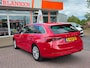 Skoda Octavia Combi 1.5 e-TSI Bns Edition Plus Automaat BJ.2021 / Navi / Clima / Keyless / 17"Lmv / Sfeerverl. / Trekhaak !!