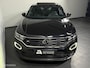 Volkswagen T-Roc 1.5 TSI DSG R-LINE | PANO | KEYLESS | SPORT