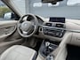 BMW 3-Serie 320i High Executive | Camera | Navigatie | Lederen Bekleding | 18 Inch Lichtmetalen Velgen |